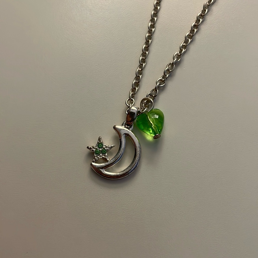 Avon Children’s Necklace